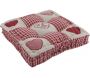 Coussin rouge motifs coeurs