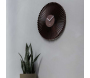 Horloge murale en métal Cascara - KARLSSON
