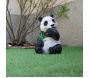 Panda mangeant de l'eucalyptus en résine - VID-0181