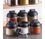 Pots à épices couvercle avec cuillères intégrées Spice (Lot de 12) - HANAH HOME