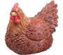 Poule marron couvant en résine