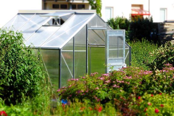 serres-de-jardin-pour-tomates-fabrication