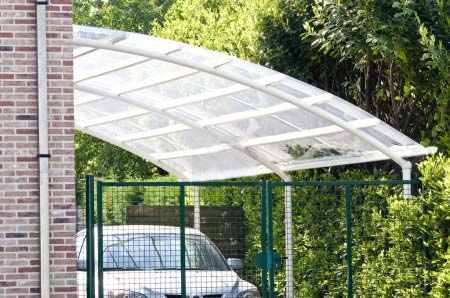 carport-adosse-metal-et-verre