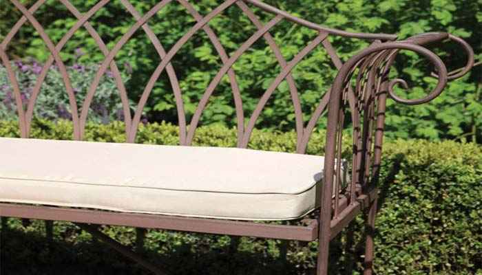 coussin-de-salon-de-jardin-banc