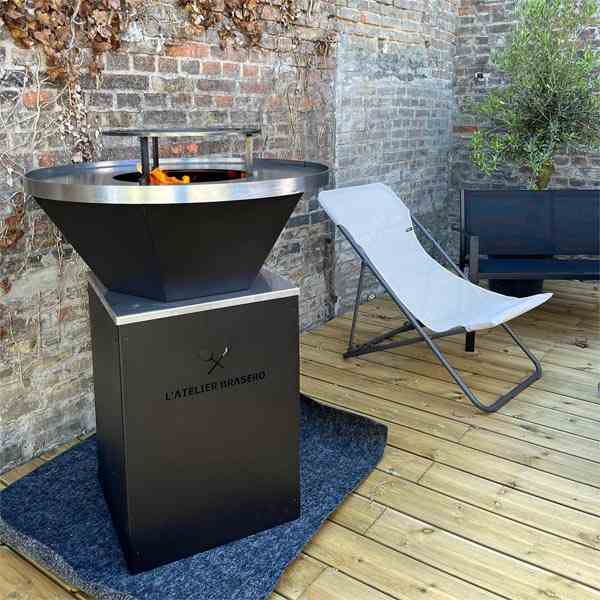 brasero-barbecue-carre-noir