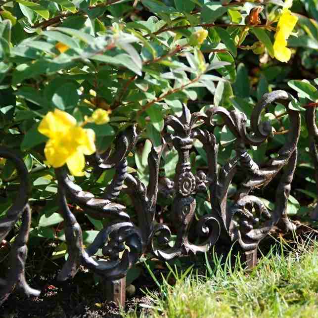 bordure-de-jardin-en-metal-pas-cher