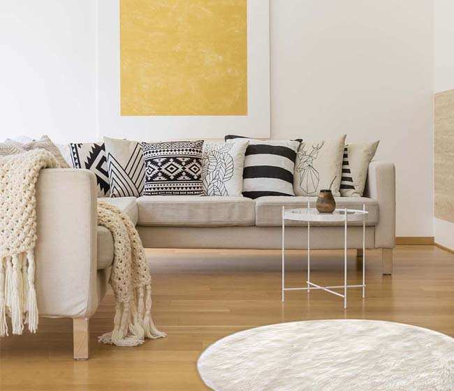 decoration-petit-salon-tapis-rond