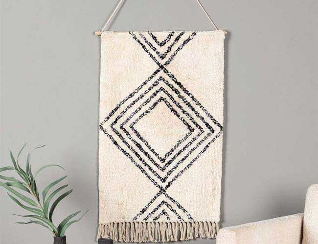 decoration-murale-ethnique-tapis-motif-losange