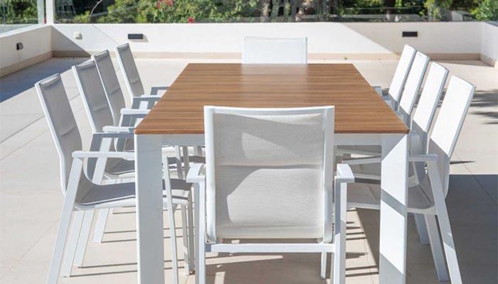 salon-de-jardin-repas-extensible-10-places