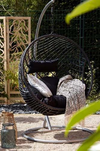 fauteuil-oeuf-jardin
