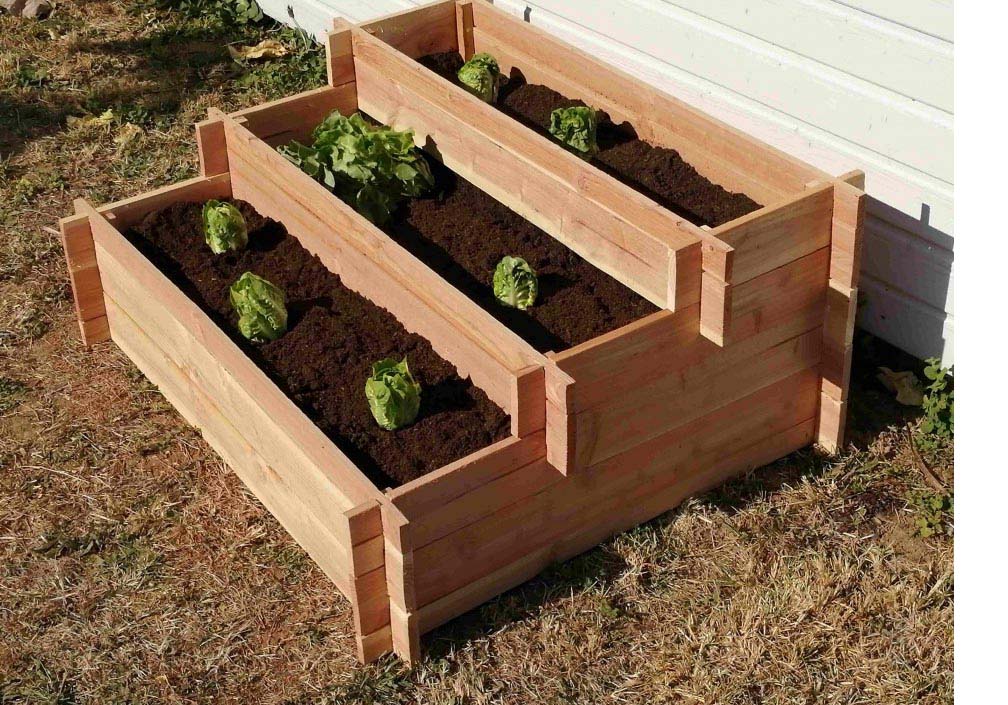 carre-potager-escalier-bois-3-etages