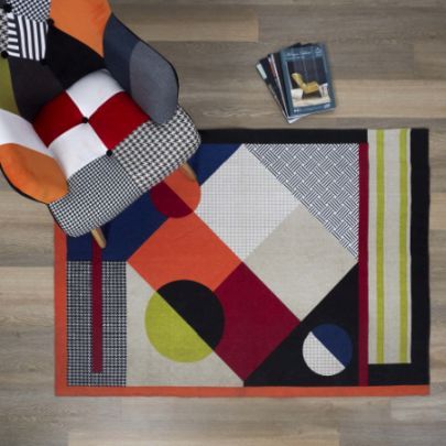 tapis-de-salon-moderne-bariole