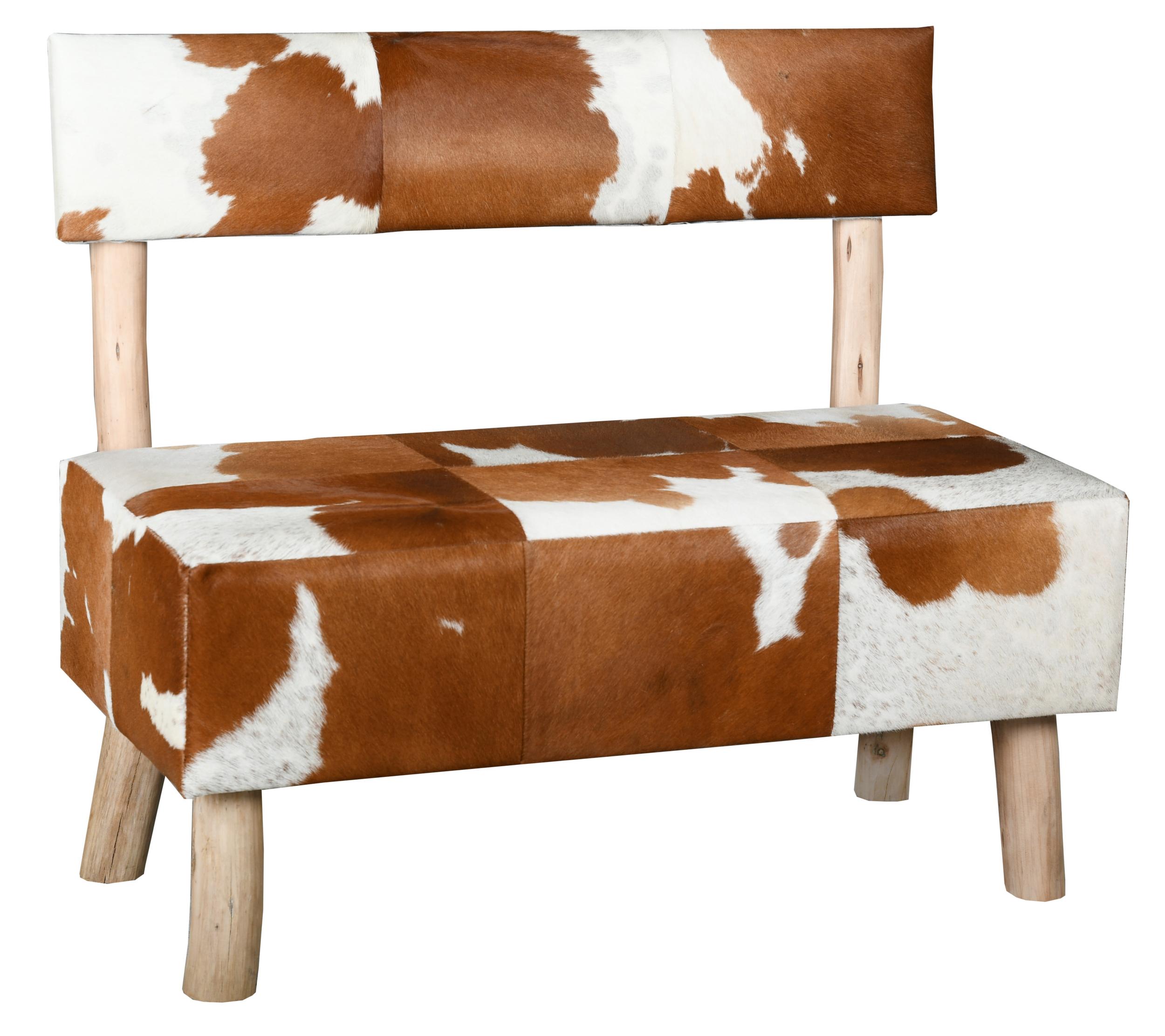 Banc en peau de vache et eucalyptus