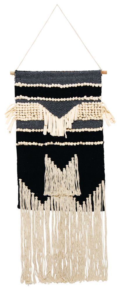 Décoration à suspendre en coton avec frange