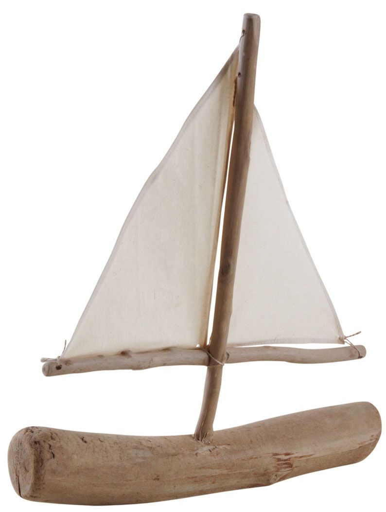 Bateau en bois flotté