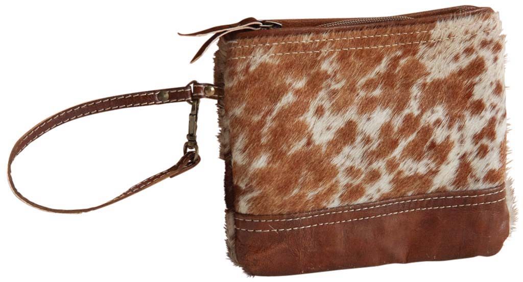 Pochette en peau de vache et cuir
