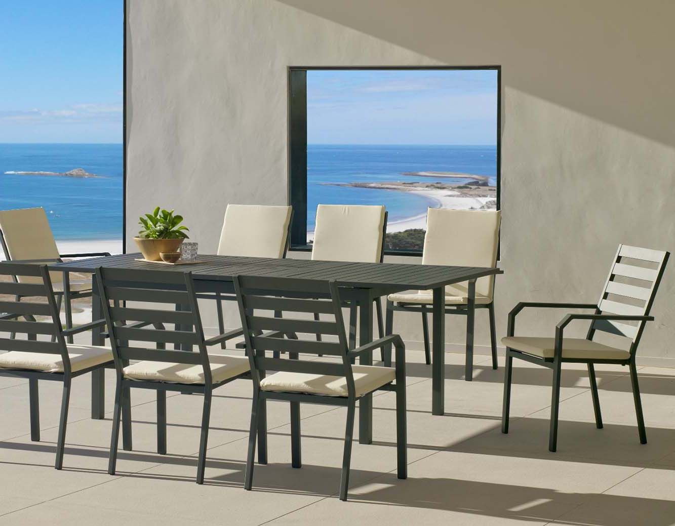 Salon de jardin en aluminium 8 places table extensible Sarana