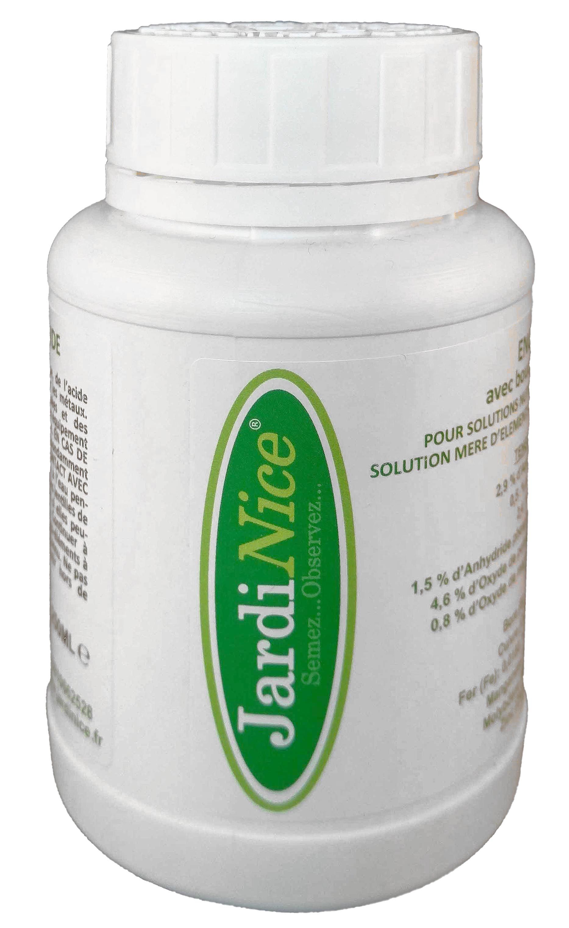 Engrais liquide avec bouchon doseur anti-goutte 250 ml