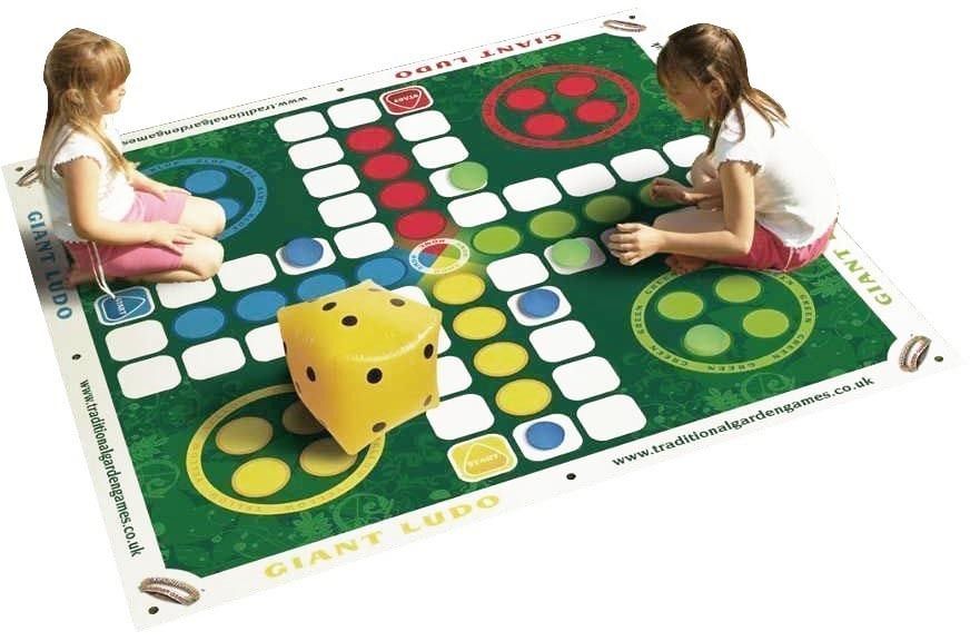 Jeu de Petits chevaux de jardin géant