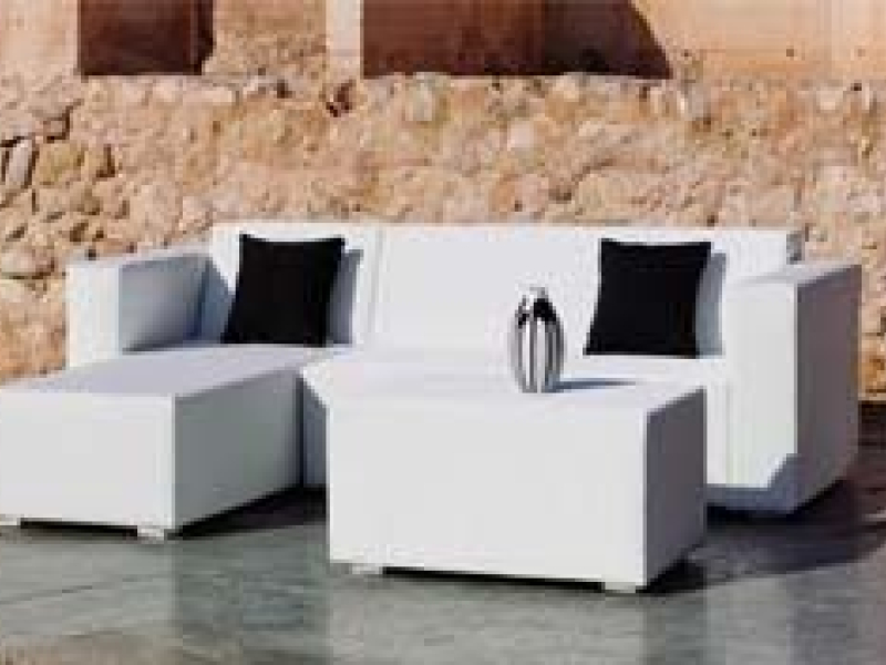 Choisir un salon de jardin design en 4 étapes.