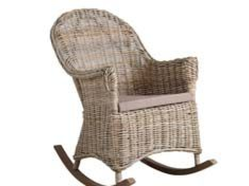 Comment bien choisir son fauteuil à bascule en rotin ?