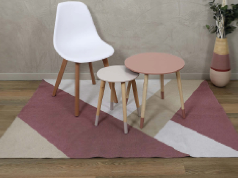 Tapis coloré pour le salon : craquez pour notre sélection !