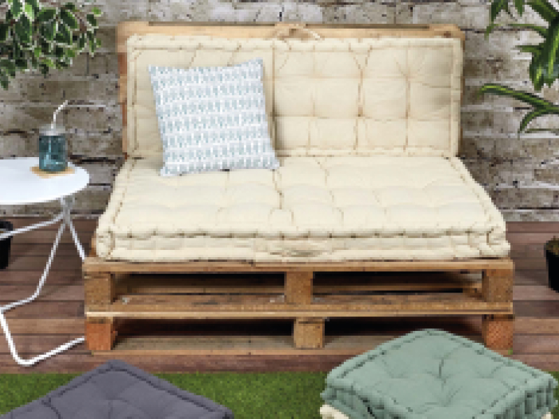 Coussin de salon de jardin : trouvez celui qu'il vous faut !