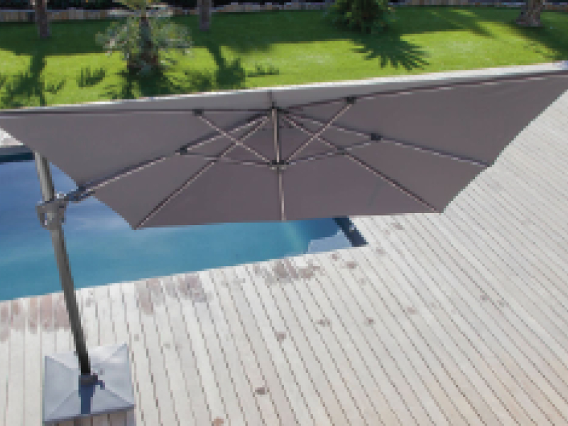 Parasol déporté rectangulaire : ses avantages