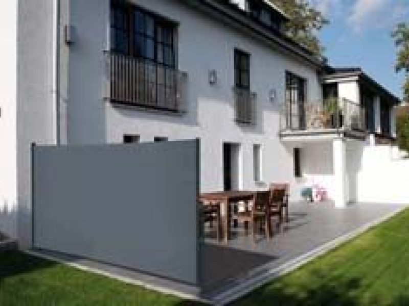 Brise vue enroulable : le panneau occultant sur mesure !